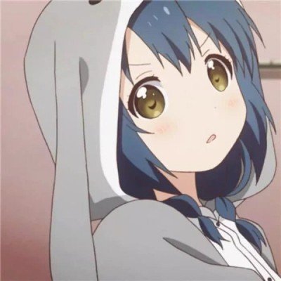 知情人回应女子踹男保安被反扇耳光